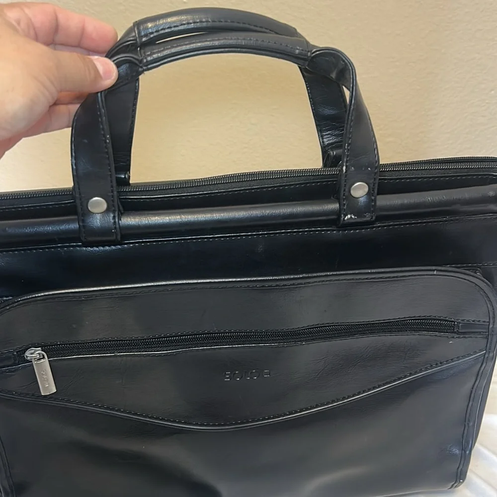 Solo Black Leather Briefcase for Men